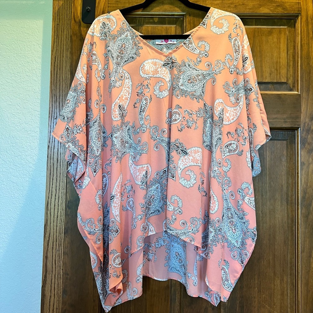 Buddy Love North Tunic